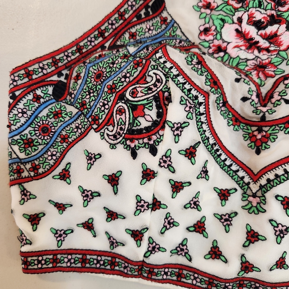 Sherri Hill Beaded Embroidered Halter Top Size 2 Beautiful White Colorful - Picture 11 of 16